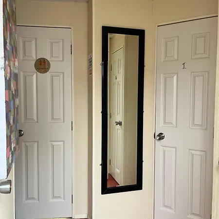 Cozy Mobile At Havens Sands Park, Pet-friendly Retreat * Reighton